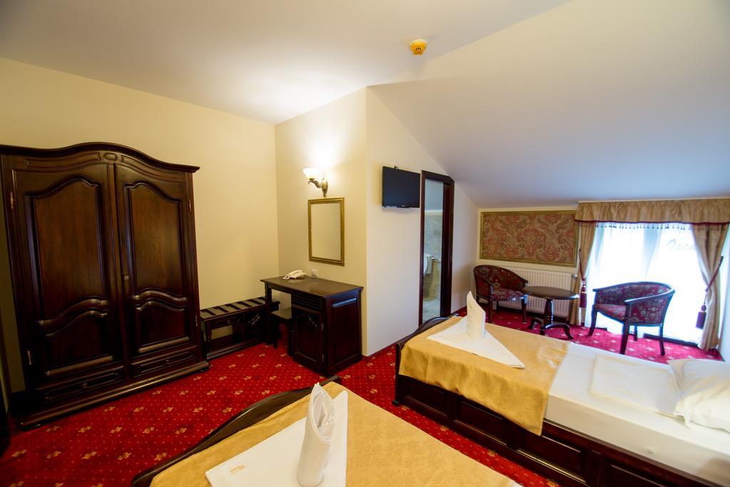 Pensiunea Oscar Focşani Habitación foto